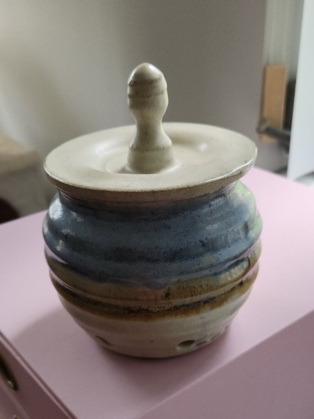 Garlic Keeper - Vintage Pottery by Rob Grimes